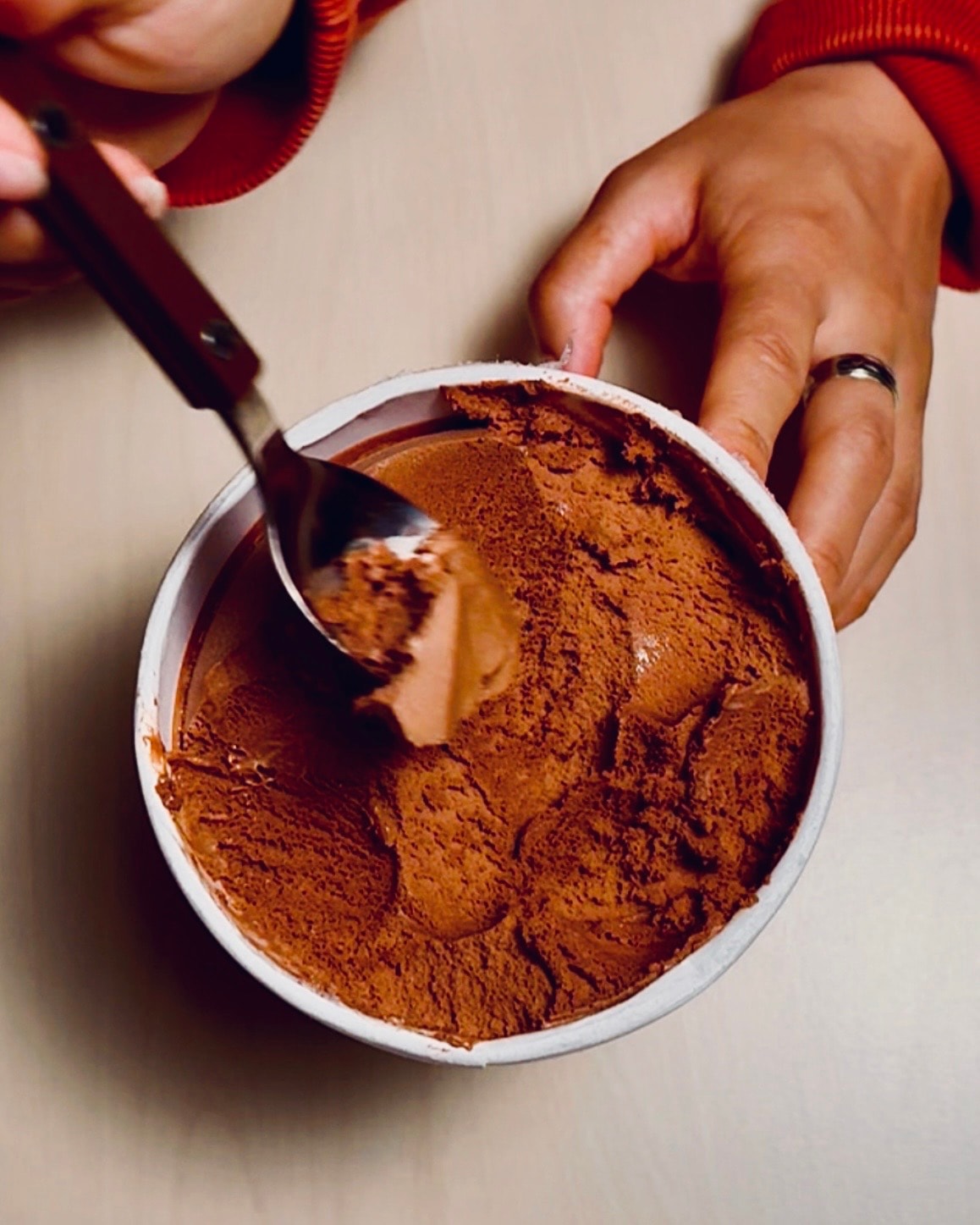 Trois bols de crème glacée Billio